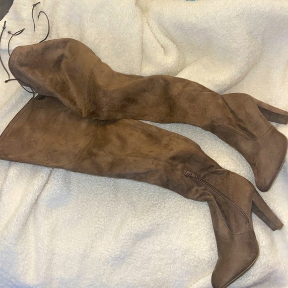 Pleather Over Knee Thigh High Boots Thick Heels Back Lace-Up SNIVY beige - Picture 1 of 4